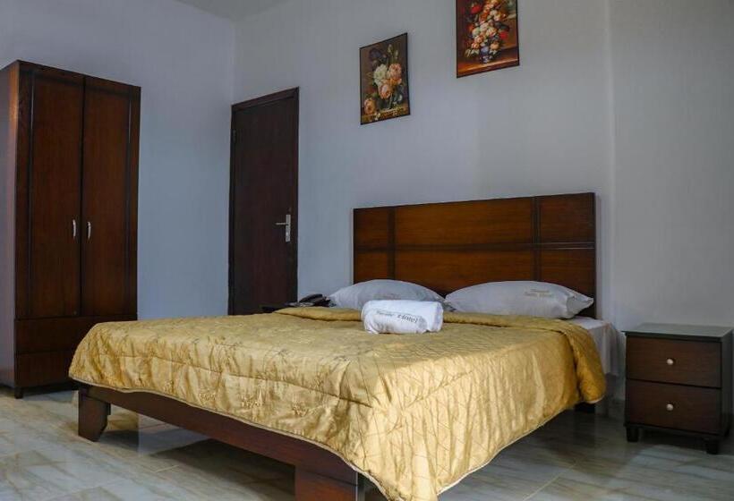 سوییت جونیور با چشم‌انداز دریا, Grand Suites