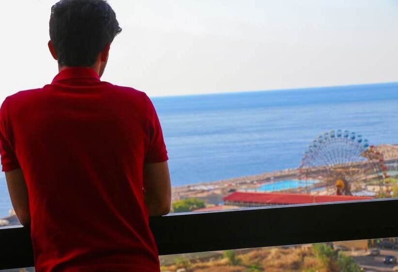 اتاق استاندارد, Grand Suites