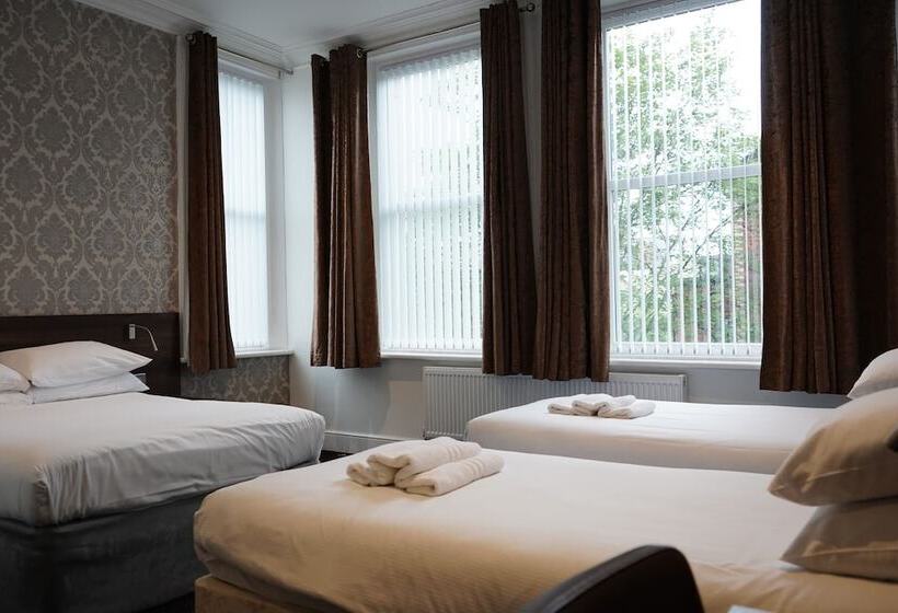 Quarto Triplo Estandar, Marlborough