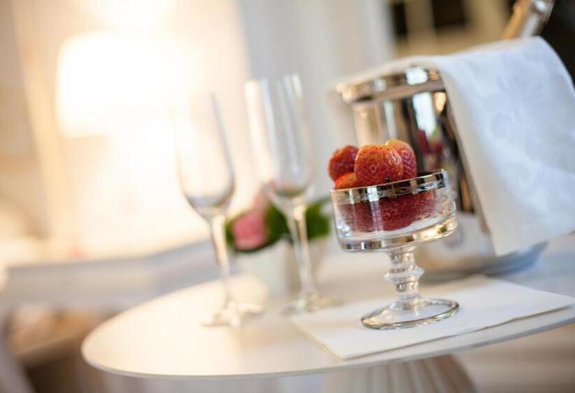 디럭스 스위트, Princier Fine Resort & Spa