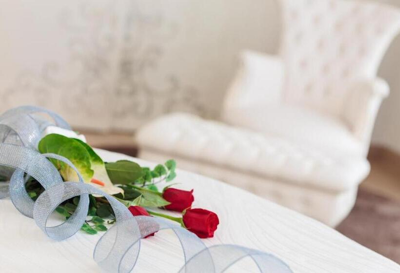 자쿠지 스위트, Princier Fine Resort & Spa