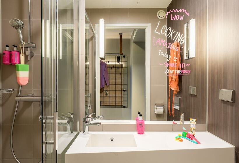 اتاق استاندارد, Moxy Berlin Airport