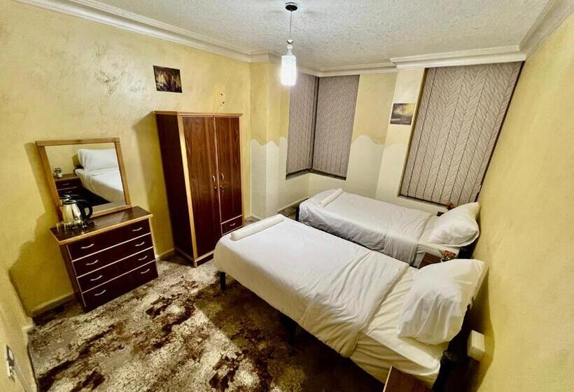 Standard room with outdoor bath, Raqeem