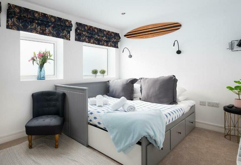 Quarto Deluxe, Trig Private Studio, Courtyard, Walk To Fistral
