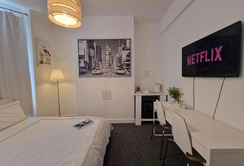 标准间, Beautiful Rooms In London