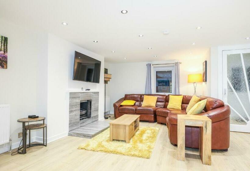 Номер Стандарт, Mystayinn Tomnahurich Guest House