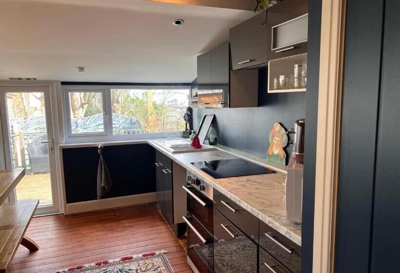 Triple Room Sea View, Boho Beach House   Beach Location