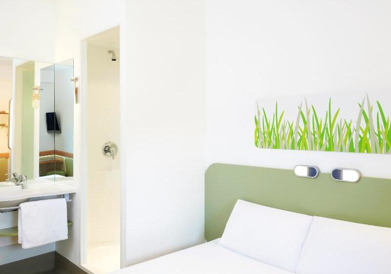 스탠다드 트리플 룸, Ibis Budget Newport