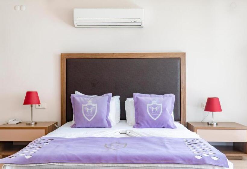 Апартаменты 2 Спальни, Ladies Beach Suite