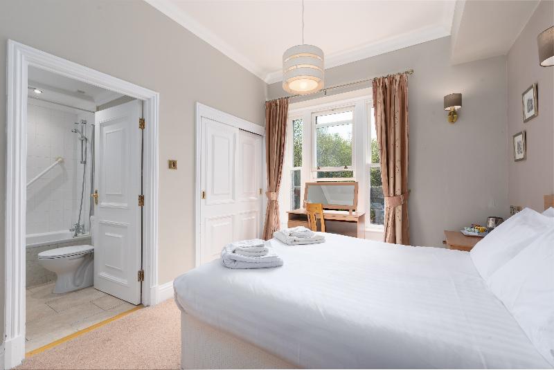 اتاق استاندارد, Windermere Manor