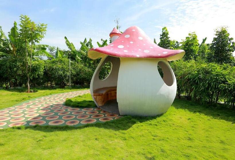 家庭套房, Selvamathi Farm Resorts