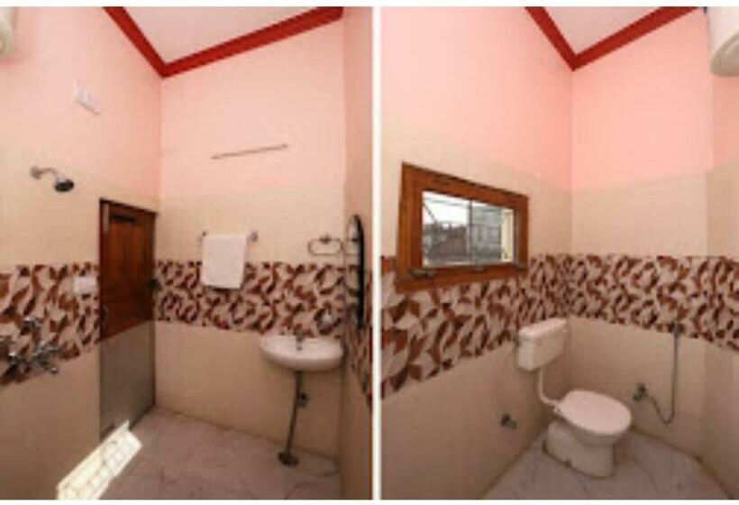 Номер Deluxe, Chaitdeep Palace, Gorakhpur