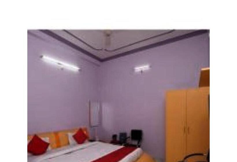 Номер Deluxe, Chaitdeep Palace, Gorakhpur