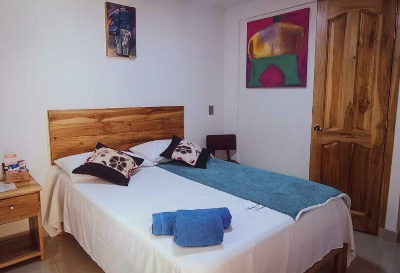 스탠다드 룸, Famy Hostal Nardo S