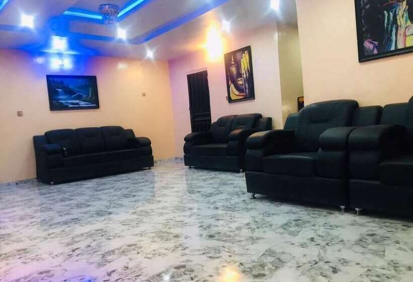 اتاق استاندارد, Umbrella Properties   Eleyele Ibadan