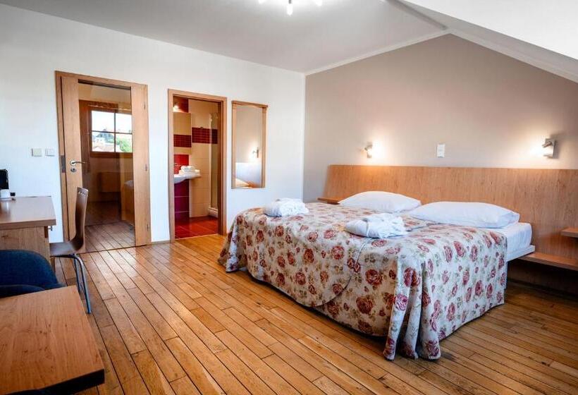 Номер Deluxe, Galant Mikulov