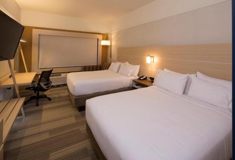 Номер Стандарт, Holiday Inn Express Rochester Hills, An Ihg