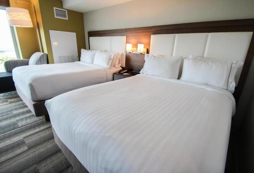 Люкс, Holiday Inn Express & Suites Miami Airport East, An Ihg