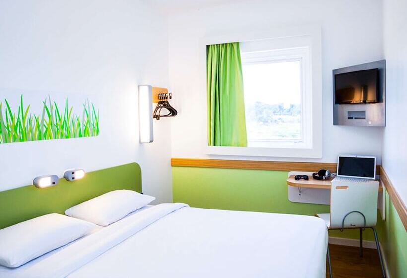Номер Стандарт Трехместный, Ibis Budget Marseille Valentine