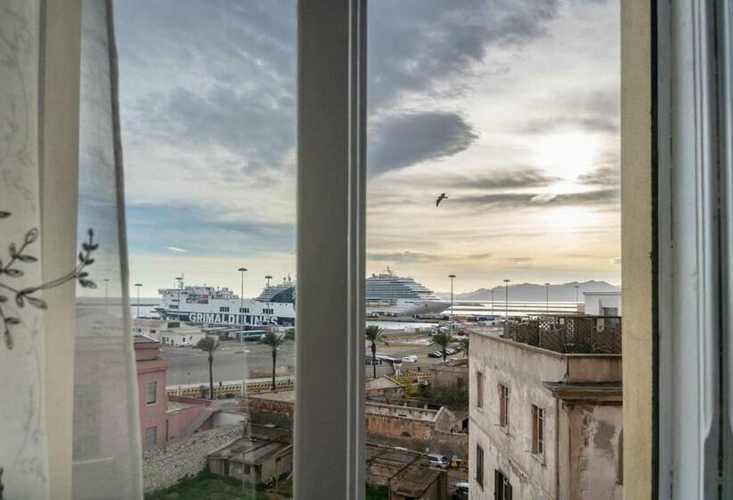 Номер Deluxe Вид на Море, Affittacamere Aiosardegna Al Porto
