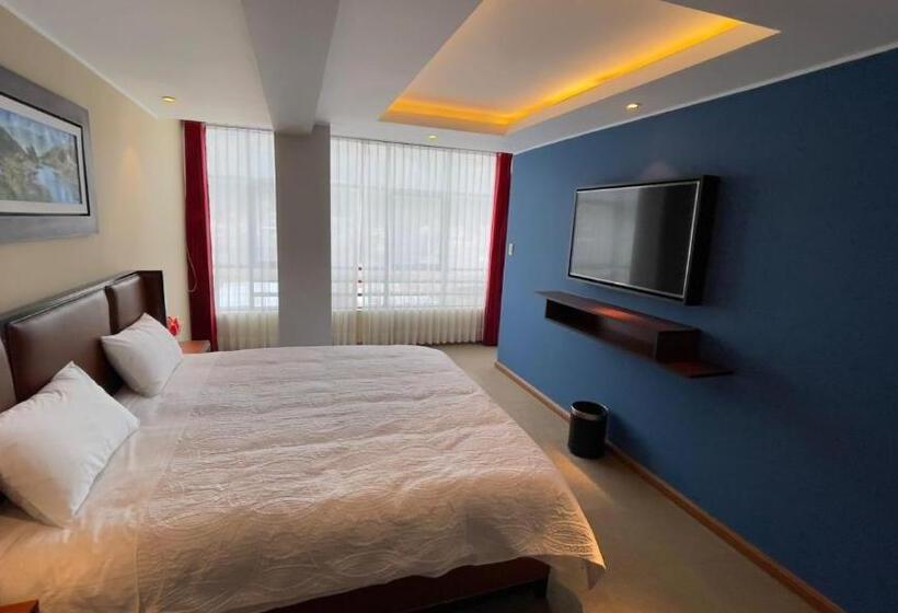 اتاق سوپریور یک تخته, R&n Shullkas Suites