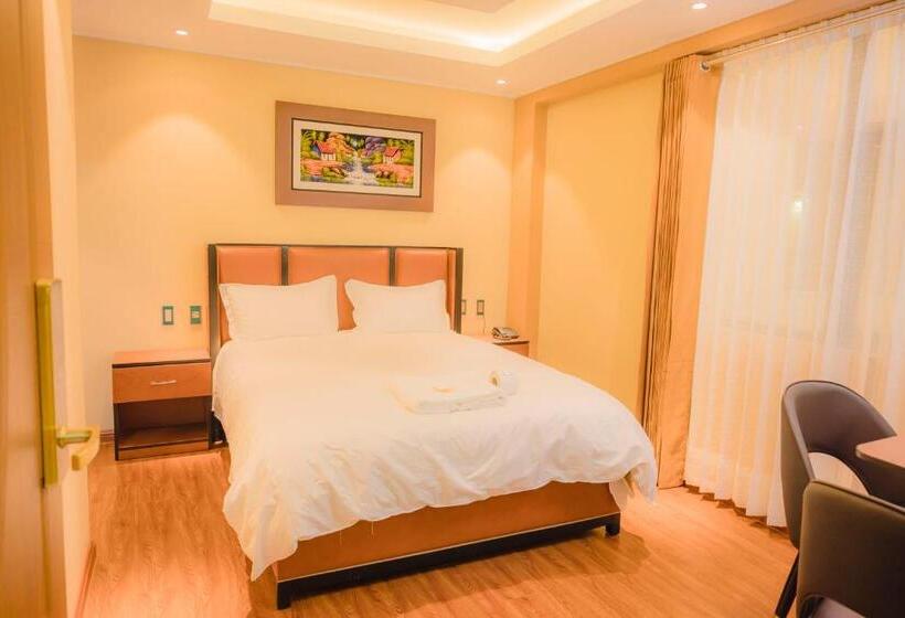 اتاق سوپریور یک تخته, R&n Shullkas Suites