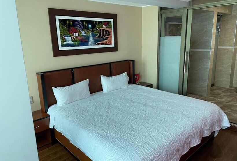 اتاق استاندارد یک نفره, R&n Shullkas Suites
