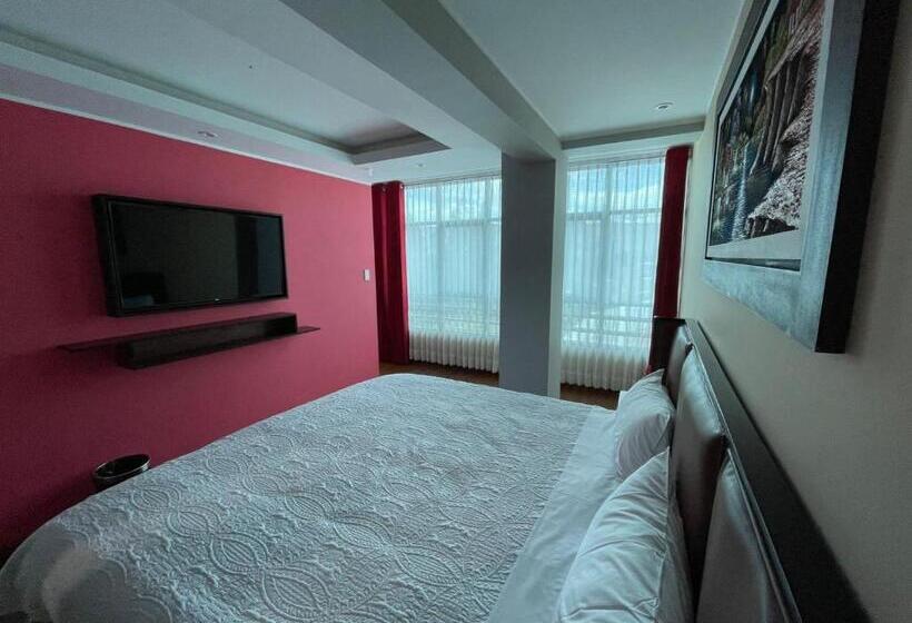 اتاق استاندارد یک نفره, R&n Shullkas Suites