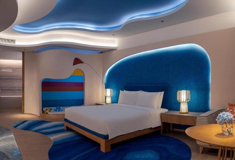 Семейный Номер, Hyatt Regency Hainan Ocean Paradise Resort