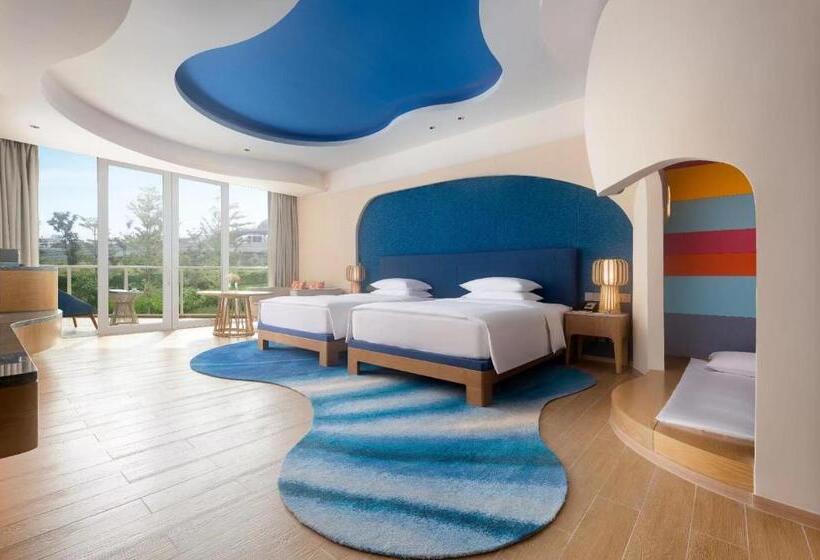 Семейный Номер, Hyatt Regency Hainan Ocean Paradise Resort