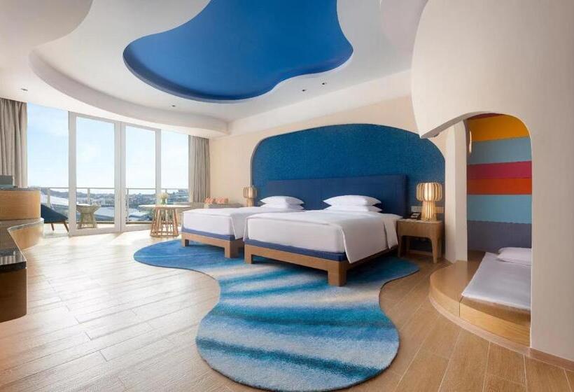 Семейный Номер, Hyatt Regency Hainan Ocean Paradise Resort