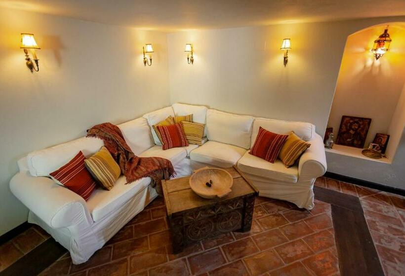 ویلای سوپریور 1 خوابه, Vilegiatura/florica Socolescu Villa