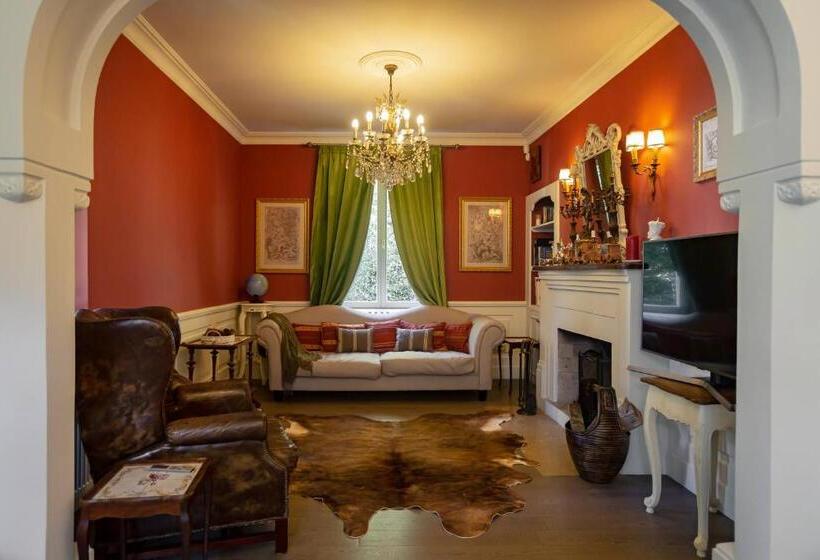 ویلای سوپریور 1 خوابه, Vilegiatura/florica Socolescu Villa