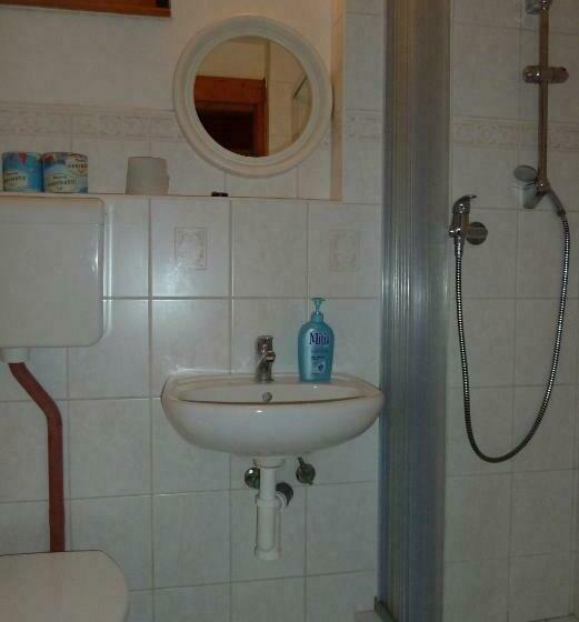 خانه 1 خوابه, Pod Sněžníkem
