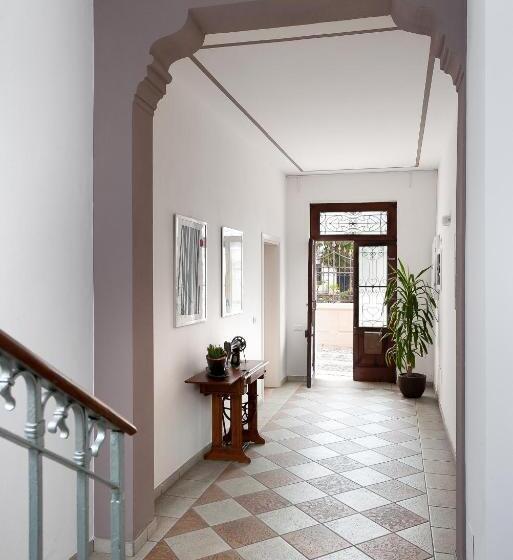 اتاق لوکس با چشم‌انداز, B&b Borgo Castello