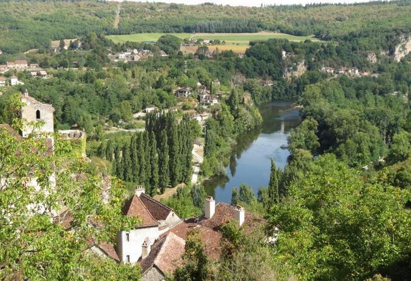 Номер Стандарт Вид на Бассейн, A Deux Pas De St Cirq Lapopie, La Chambre Du Cocher Des Murets De L Isa