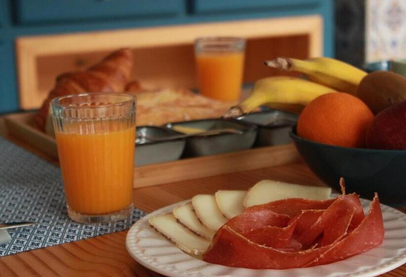 Люкс с Балконом, Kapera Maison D Hôtes