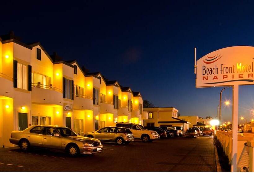 Escritório Estándar, Beach Front Motel