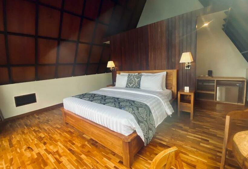 Люкс с Балконом, Bukit Tiga Lima Boutique