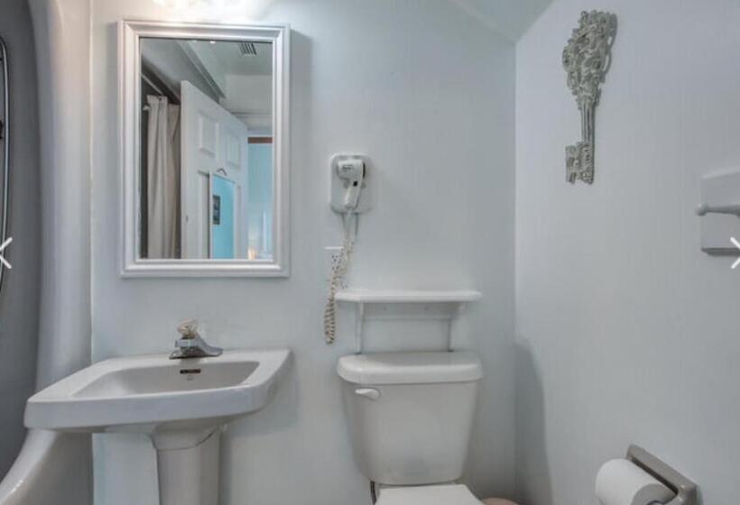 Студия Deluxe, Bristows Inn
