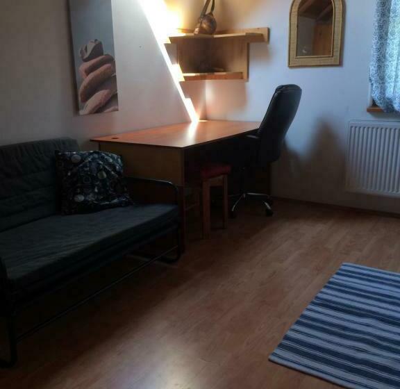 اتاق استاندارد چهارنفره با چشم‌انداز باغ, Cosy Rooms On The Lake Near Budapest And The Airport