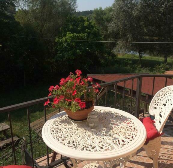 اتاق استاندارد چهار تخته, Cosy Rooms On The Lake Near Budapest And The Airport