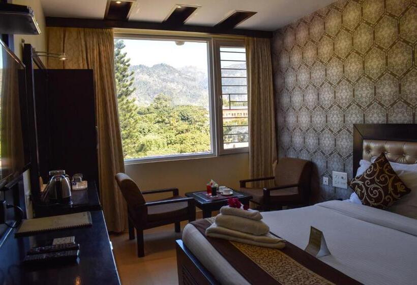 اتاق اجرایی با تخت بزرگ, Green View By Green Tree Hotels
