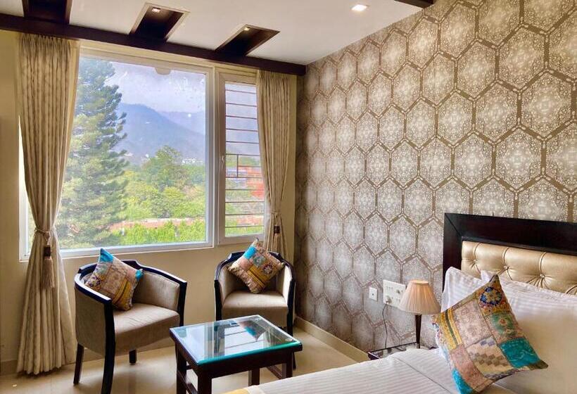 اتاق سوپریور با تخت بزرگ, Green View By Green Tree Hotels