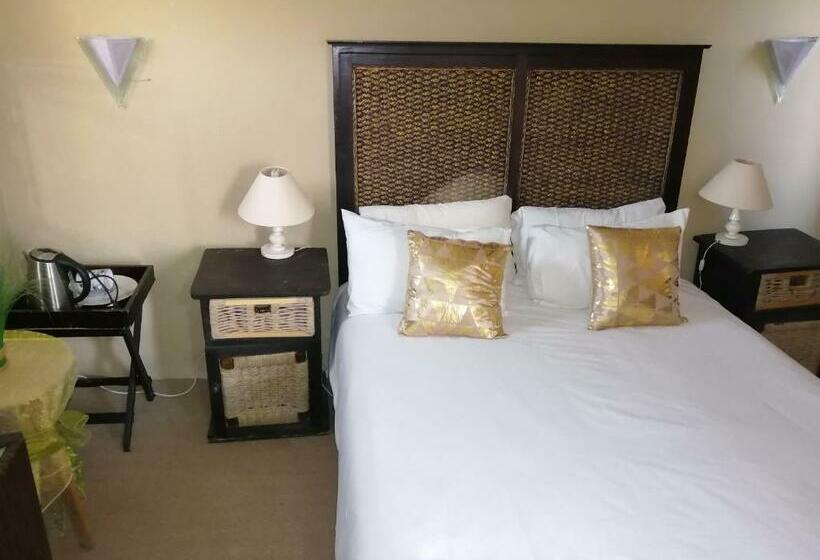اتاق اکونومی, Rocks And Aloes Guest Lodge