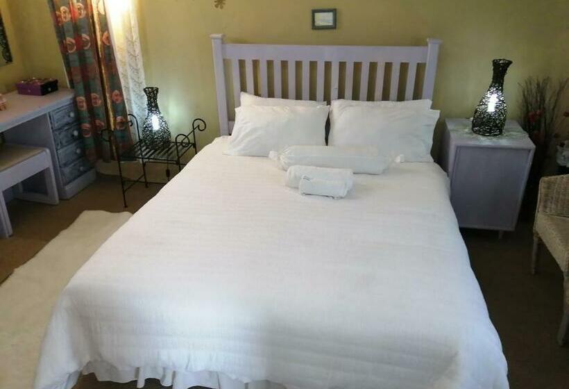 اتاق استاندارد, Rocks And Aloes Guest Lodge