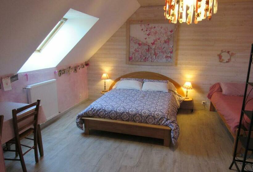 标准三人间, Chambres D Hôtes Les Arondelles