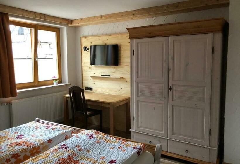 带3个卧室的公寓, Ferienwohnung & Pension Brückner