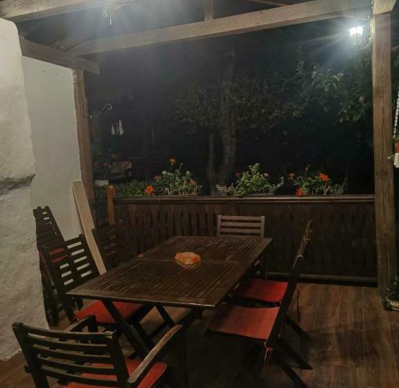 Номер Стандарт Совместная Ванная, Vitanova Guest House