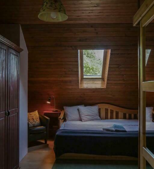 Четырехместный Номер Стандарт, Rose Hip Hill Farm